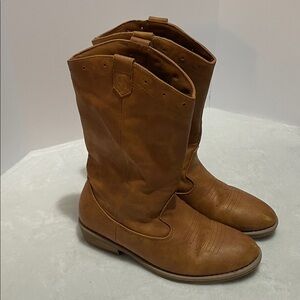 Girl’s Jessica Simpson Tan Faux Leather Cowboy Boots Sz 4